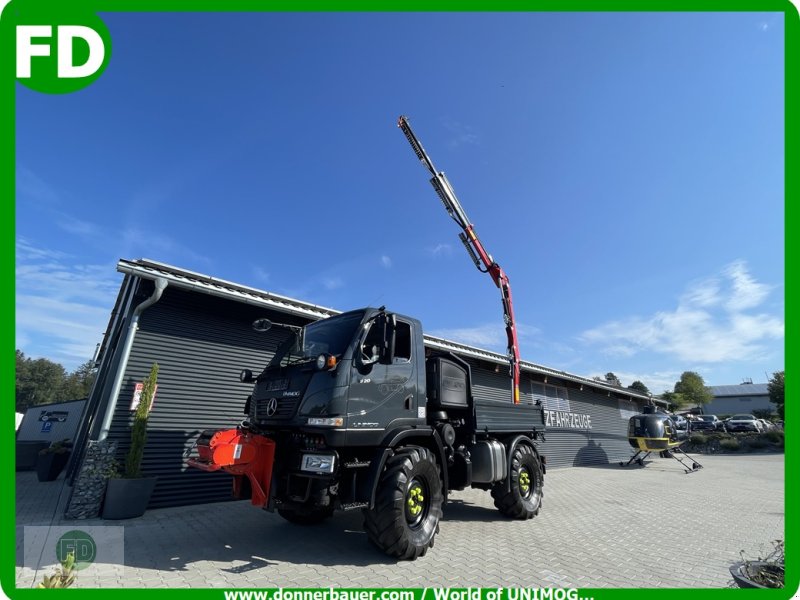 Traktor of the type Mercedes-Benz Unimog U20 , Multitalent , klein und wendig, 7500 kg , 1.Hand , 1a Zustand, Gebrauchtmaschine in Hinterschmiding