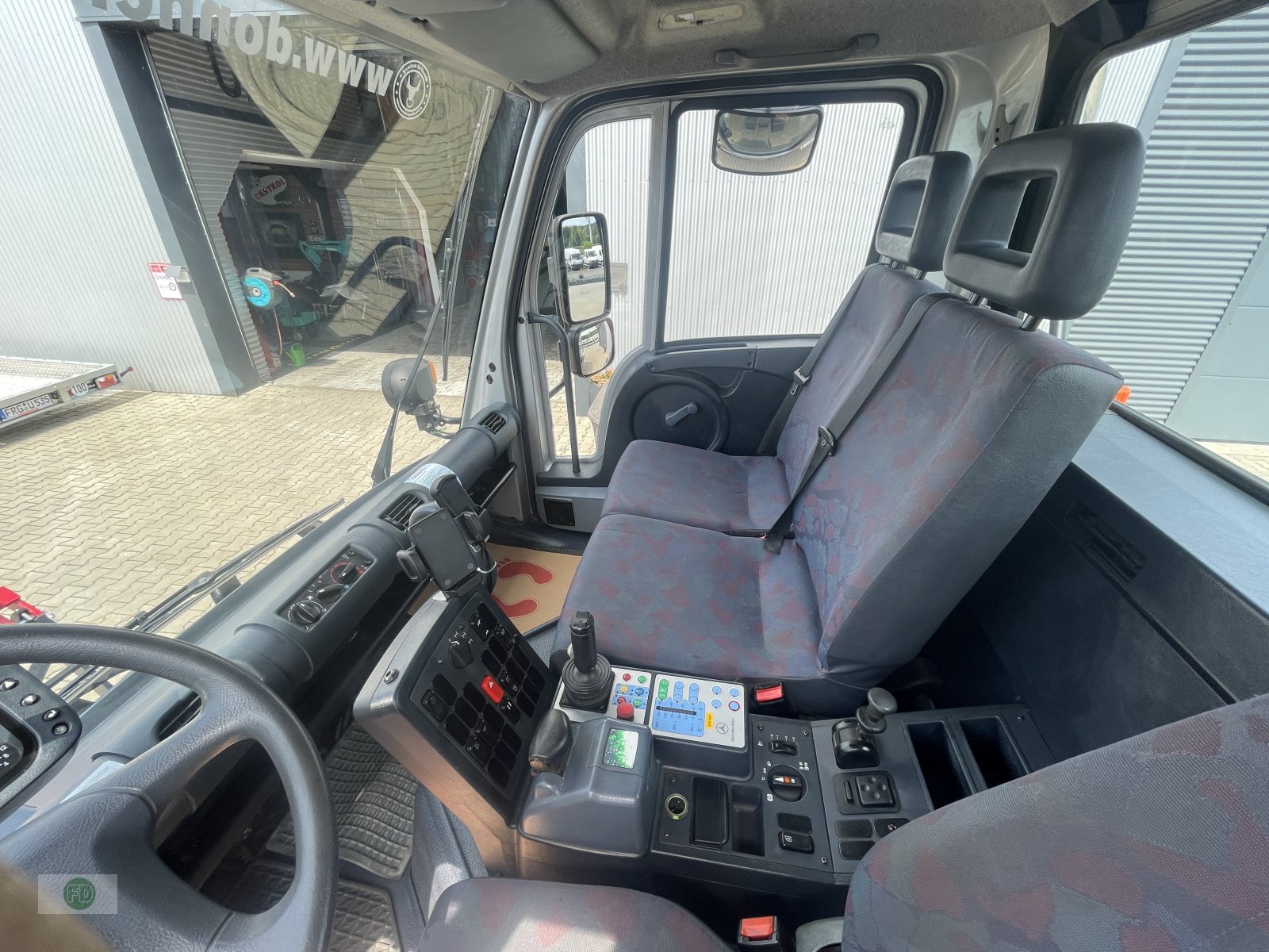 Traktor a típus Mercedes-Benz Unimog U300 Agrar mit Kran , 1a Zustand , Rarität , 7500 kg, Gebrauchtmaschine ekkor: Hinterschmiding (Kép 16)