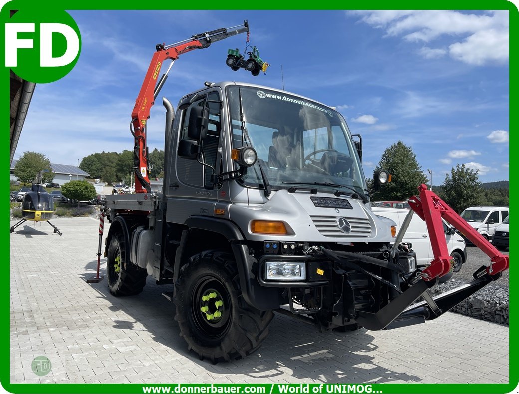 Traktor Türe ait Mercedes-Benz Unimog U300 Agrar mit Kran, extrem selten , Traumzustand , Finanzierung mgl., Gebrauchtmaschine içinde Hinterschmiding (resim 3)