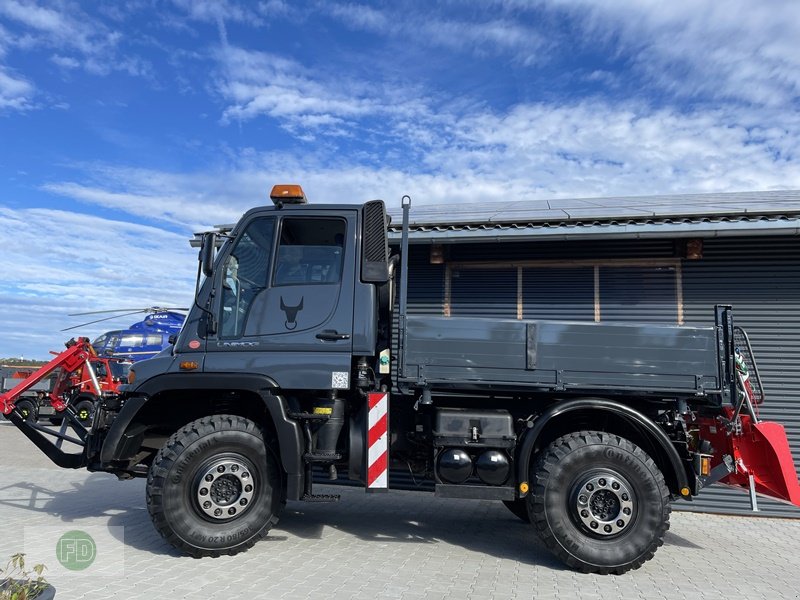 Traktor of the type Mercedes-Benz Unimog U400 Agrar , 1.Hand , 6 Zylinder, Gebrauchtmaschine in Hinterschmiding (Picture 9)