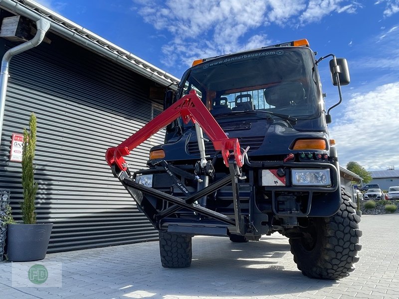 Traktor del tipo Mercedes-Benz Unimog U400 Agrar , 1.Hand , 6 Zylinder, Gebrauchtmaschine en Hinterschmiding (Imagen 11)