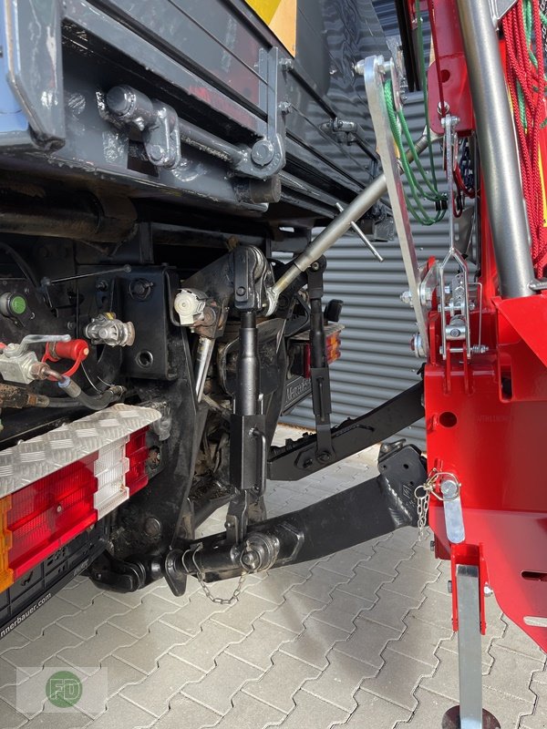 Traktor of the type Mercedes-Benz Unimog U400 Agrar , 1.Hand , 6 Zylinder, Gebrauchtmaschine in Hinterschmiding (Picture 12)