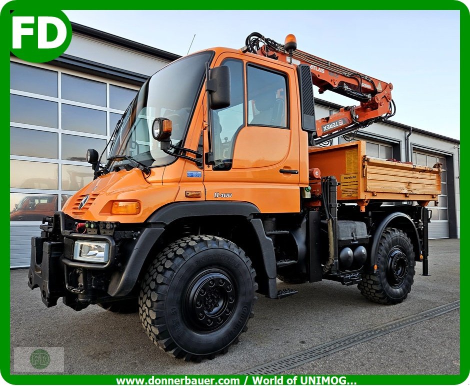 Traktor Türe ait Mercedes-Benz Unimog U400 mit Kran, Kipper, Greifer, Zapfwelle, LOF , 60 km/h mgl., Gebrauchtmaschine içinde Hinterschmiding (resim 2)