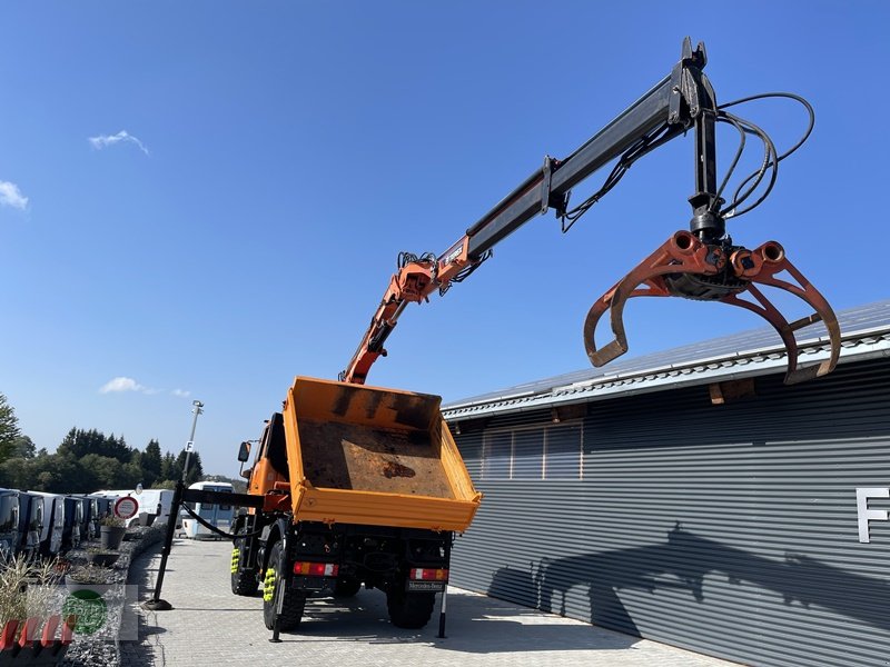 Traktor des Typs Mercedes-Benz Unimog U400 mit Kran, Kipper, Zapfwelle, Funk, LOF Zulassung , 5x6 Kreis, Gebrauchtmaschine in Hinterschmiding (Bild 4)