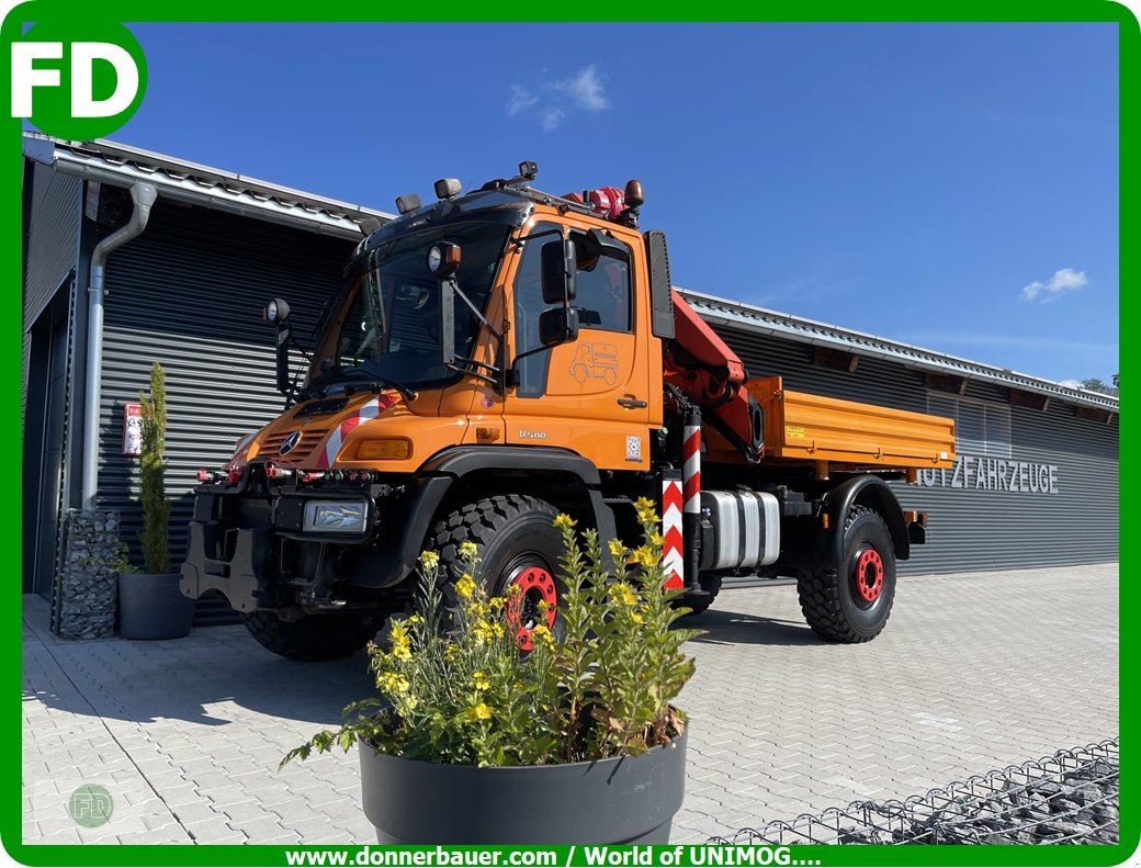 Traktor of the type Mercedes-Benz Unimog U500 mit Kran, Automatik, Kipper, Zapfwelle, viele Extras , 1a Zustand, Gebrauchtmaschine in Hinterschmiding (Picture 1)