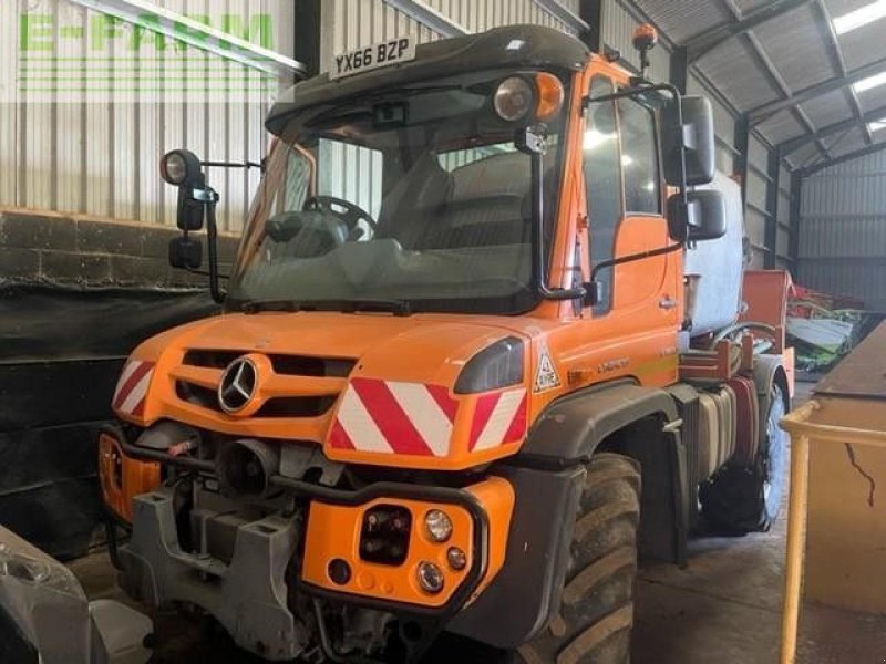 Traktor типа Mercedes-Benz UNIMOG U530, Gebrauchtmaschine в LUTON (Фотография 1)