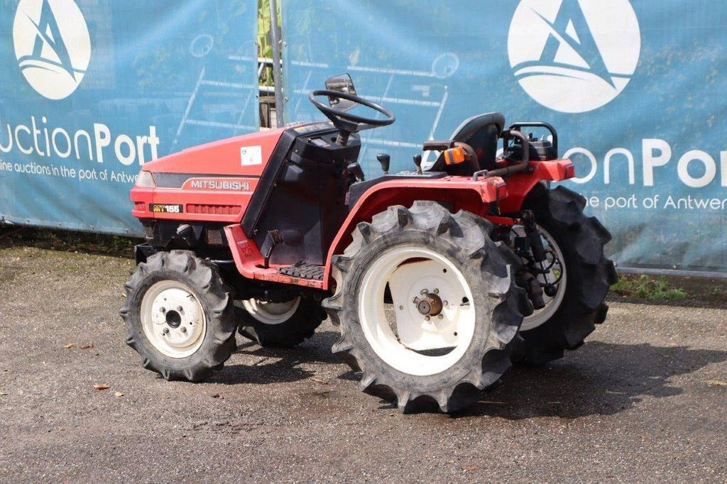 Traktor типа Mitsubishi MT155, Gebrauchtmaschine в Antwerpen (Фотография 3)