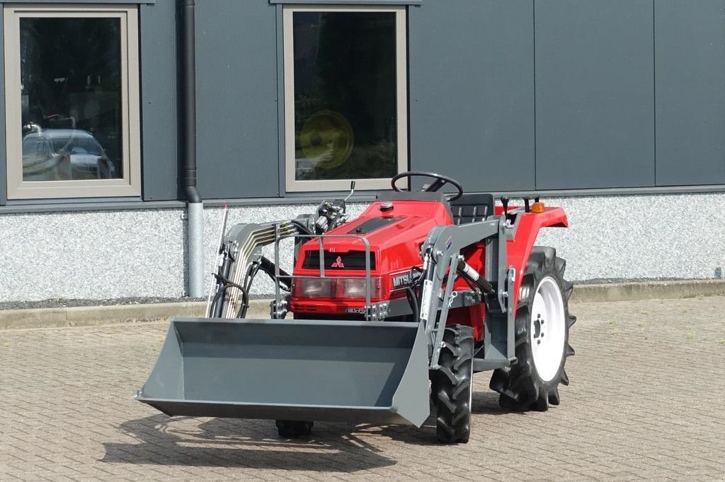 Traktor tipa Mitsubishi MT16 4wd / 0587 Draaiuren / Augustus Aanbieding, Gebrauchtmaschine u Swifterband (Slika 1)