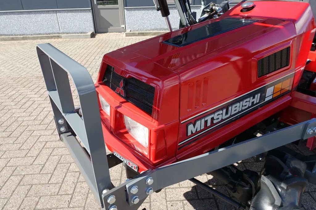 Traktor of the type Mitsubishi MT16 4wd / 0768 Draaiuren / Septemberaanbieding, Gebrauchtmaschine in Swifterband (Picture 5)