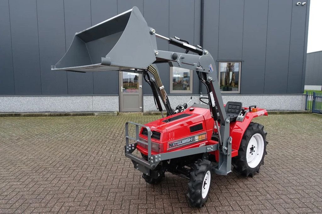 Traktor Türe ait Mitsubishi MT16 4wd / 1348 Draaiuren / Voorlader, Gebrauchtmaschine içinde Swifterband (resim 3)