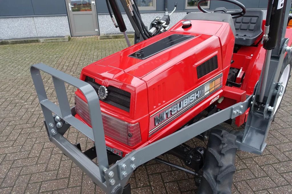 Traktor Türe ait Mitsubishi MT16 4wd / 1348 Draaiuren / Voorlader, Gebrauchtmaschine içinde Swifterband (resim 5)