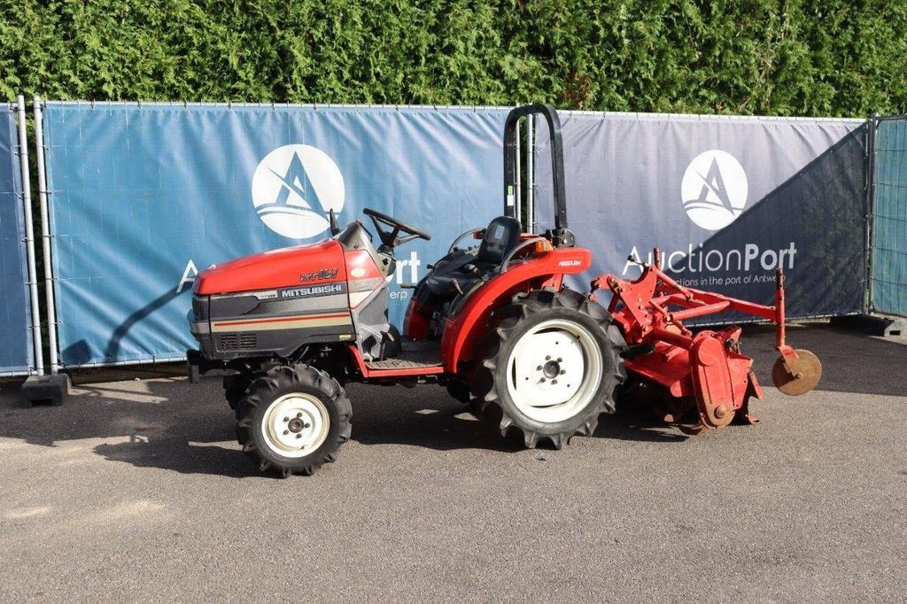 Traktor typu Mitsubishi MT1601, Gebrauchtmaschine w Antwerpen (Zdjęcie 1)