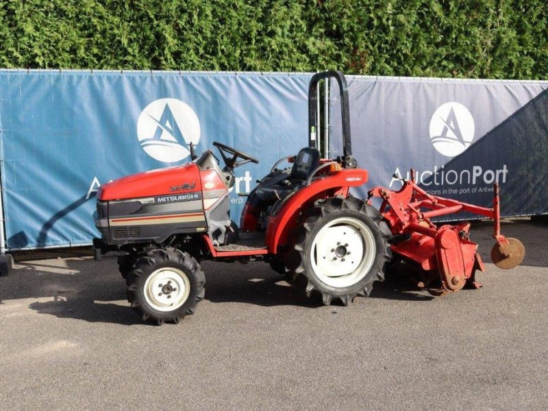 Traktor van het type Mitsubishi MT1601, Gebrauchtmaschine in Antwerpen (Foto 1)