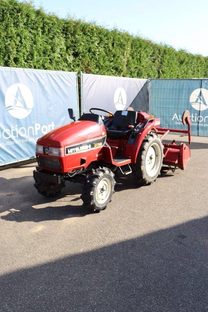 Traktor van het type Mitsubishi MT165, Gebrauchtmaschine in Antwerpen (Foto 9)