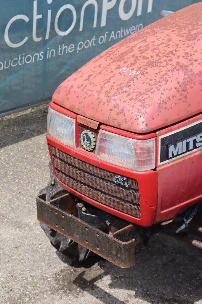 Traktor du type Mitsubishi MT165, Gebrauchtmaschine en Antwerpen (Photo 11)