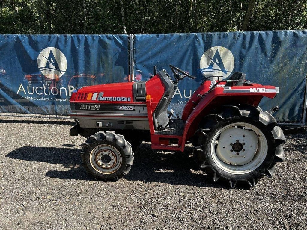 Traktor des Typs Mitsubishi MT21, Gebrauchtmaschine in Antwerpen (Bild 1)