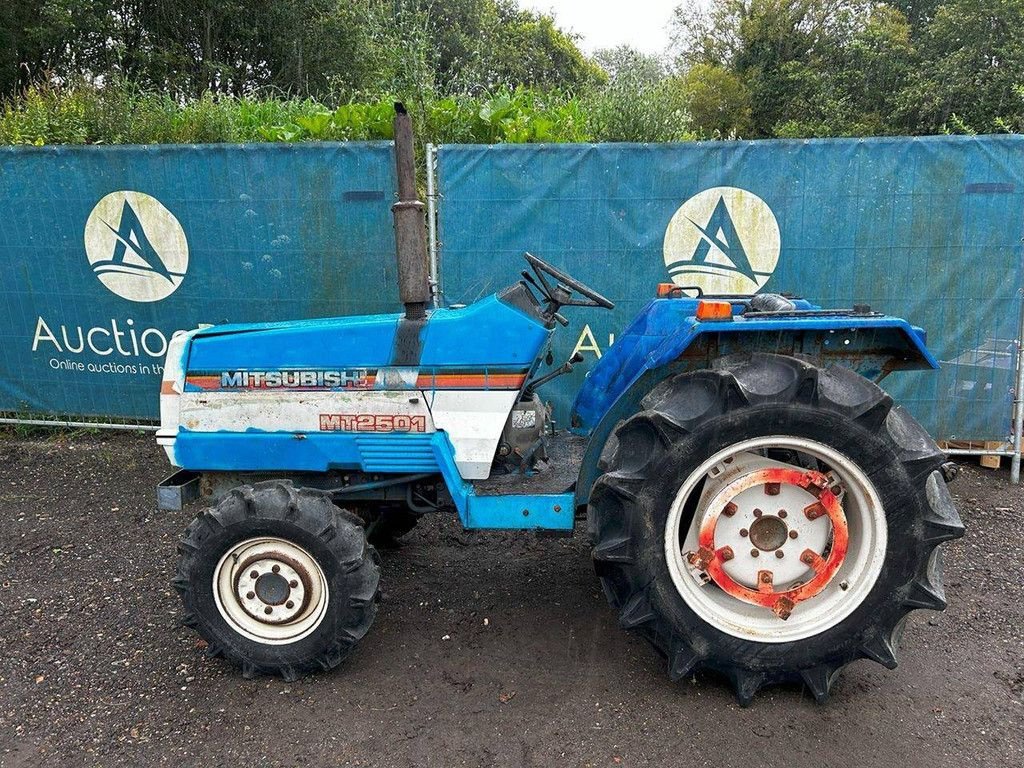 Traktor du type Mitsubishi MT2501, Gebrauchtmaschine en Antwerpen (Photo 1)