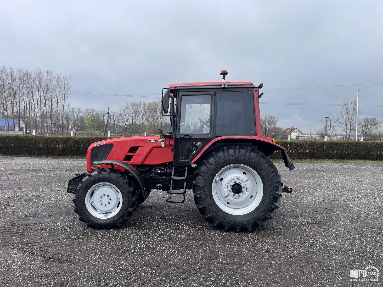 Traktor typu MTZ 952.4, Gebrauchtmaschine v Csengele (Obrázek 2)