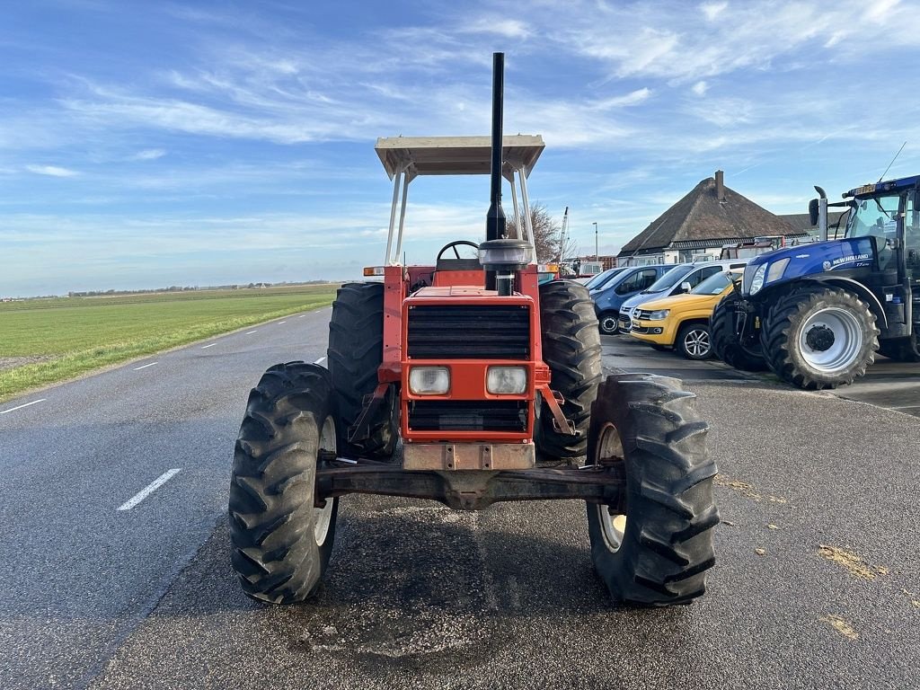 Traktor typu New Holland 100-90 DT, Gebrauchtmaschine v Callantsoog (Obrázek 2)