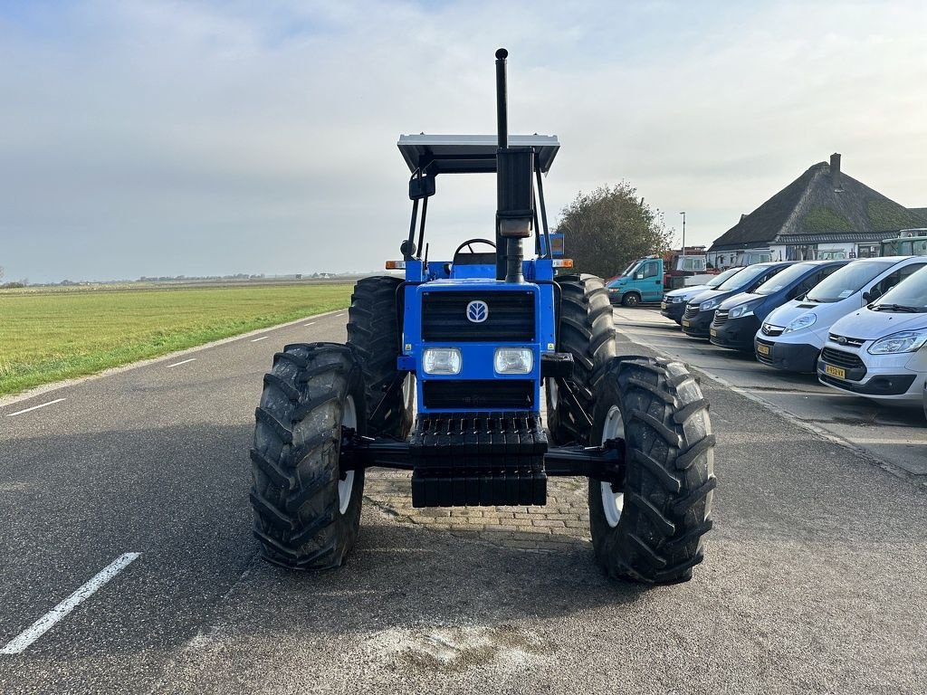 Traktor of the type New Holland 110-90 DT, Gebrauchtmaschine in Callantsoog (Picture 2)