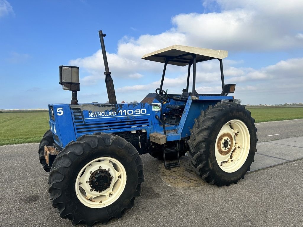 Traktor of the type New Holland 110-90 DT, Gebrauchtmaschine in Callantsoog (Picture 1)