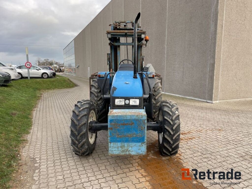 Traktor типа New Holland 4635, Gebrauchtmaschine в Rødovre (Фотография 2)