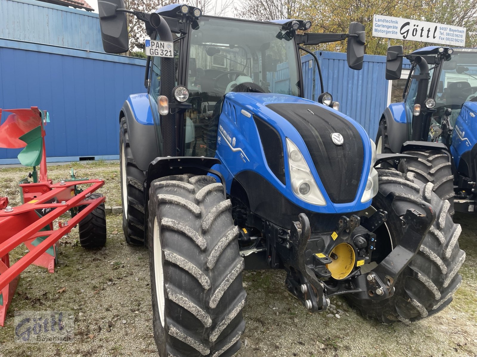 Traktor van het type New Holland 5.140 DYC, Gebrauchtmaschine in Bayerbach (Foto 4)