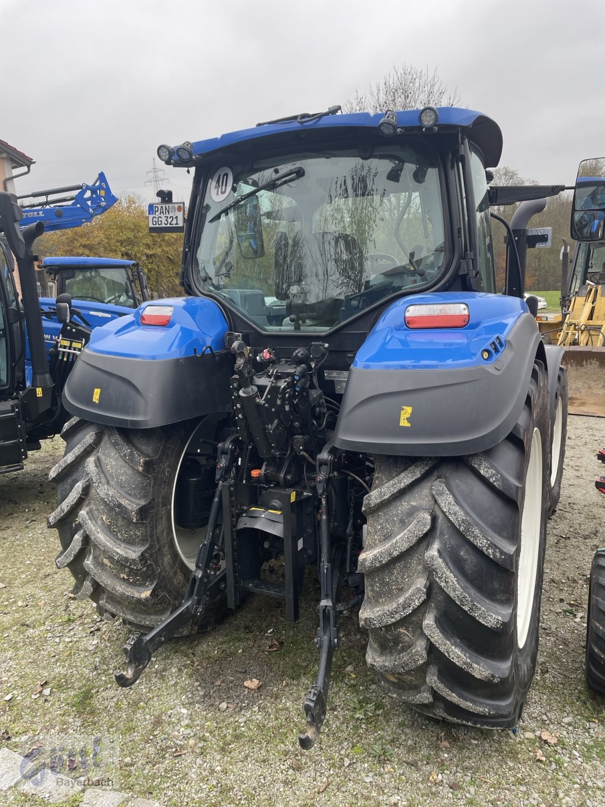 Traktor van het type New Holland 5.140 DYC, Gebrauchtmaschine in Bayerbach (Foto 5)