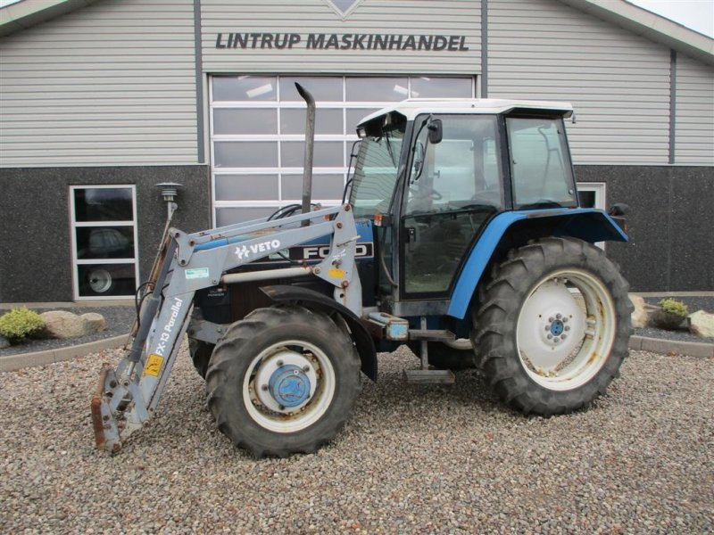 Traktor typu New Holland 5640 SL med kun 2340timer og fuld hydraulisk Veto FX-13 frontlæsser, Gebrauchtmaschine v Lintrup