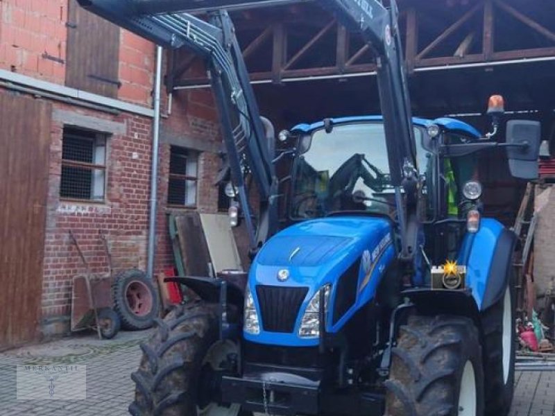 Traktor of the type New Holland 5.85 DC, Gebrauchtmaschine in Pragsdorf (Picture 1)