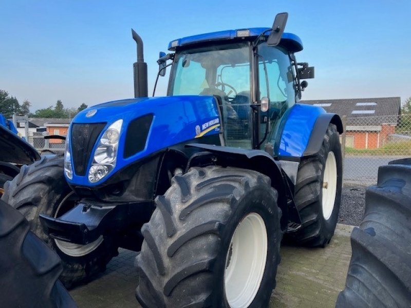 Traktor van het type New Holland 7050, Gebrauchtmaschine in Børkop (Foto 1)