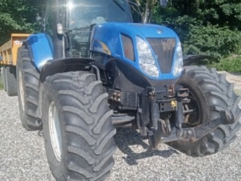 Traktor of the type New Holland 7060, Gebrauchtmaschine in Farsø