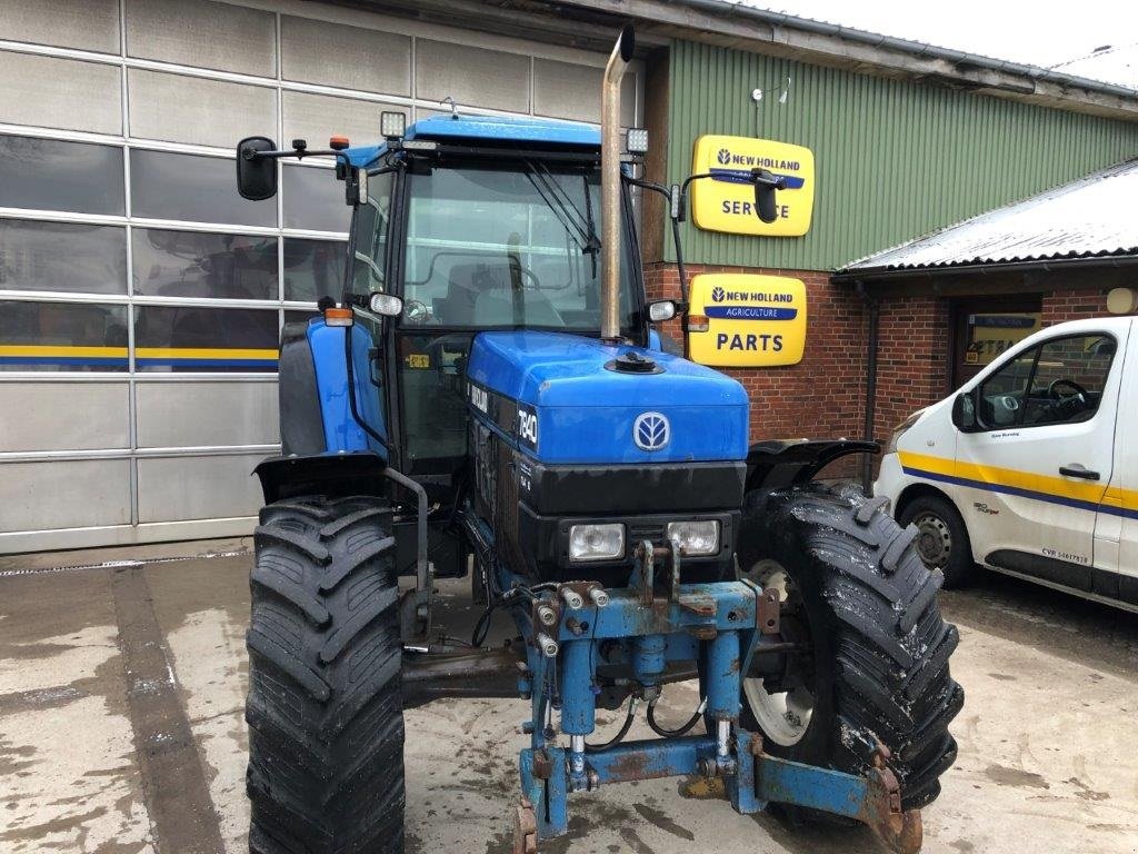 Traktor typu New Holland 7840 SLE Med Turbo, Gebrauchtmaschine w Tinglev (Zdjęcie 3)