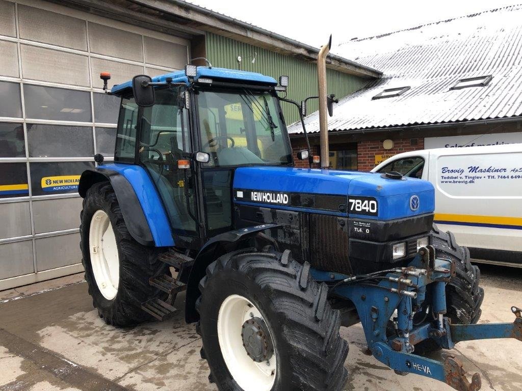 Traktor van het type New Holland 7840 SLE Med Turbo, Gebrauchtmaschine in Tinglev (Foto 4)