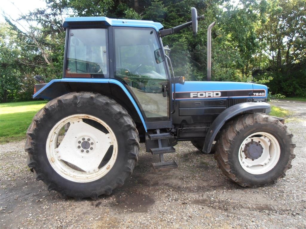 Traktor del tipo New Holland 7840 SLE Velholdt ., Gebrauchtmaschine en Varde (Imagen 1)