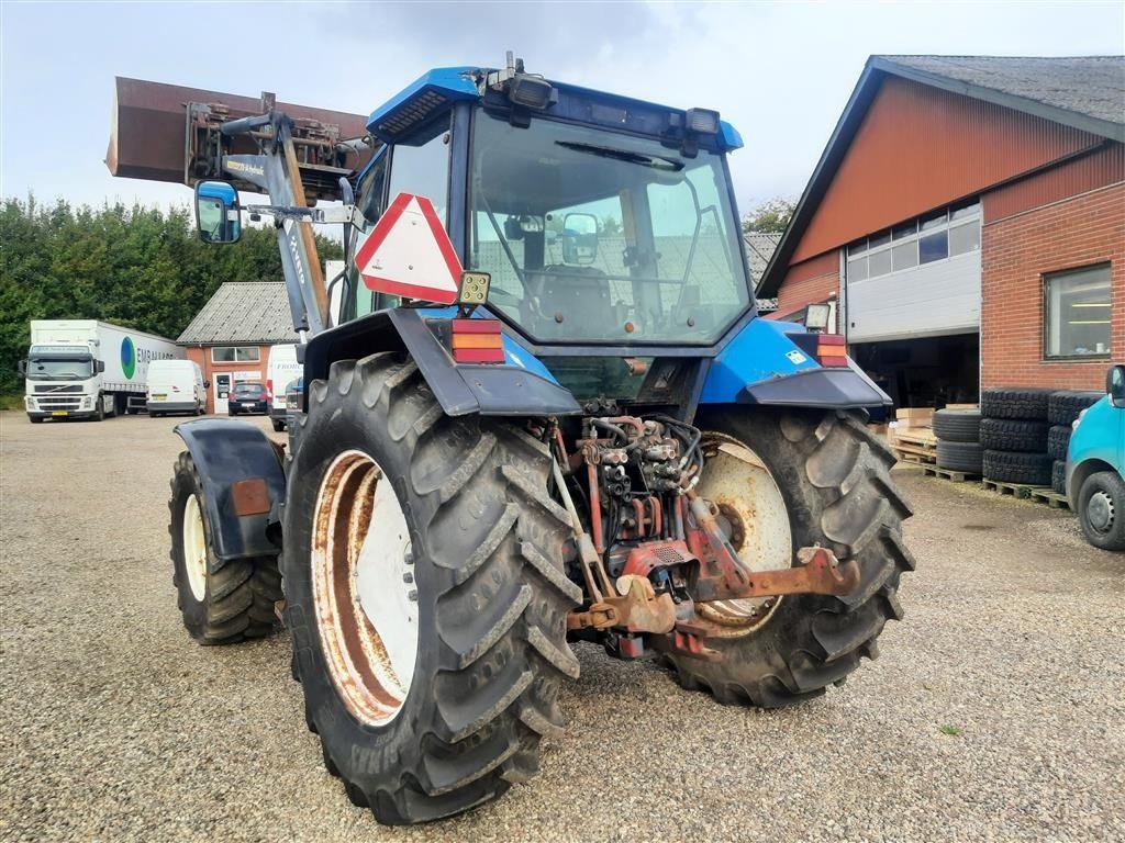 Traktor typu New Holland 7840 SLE, Gebrauchtmaschine v Christiansfeld (Obrázek 3)