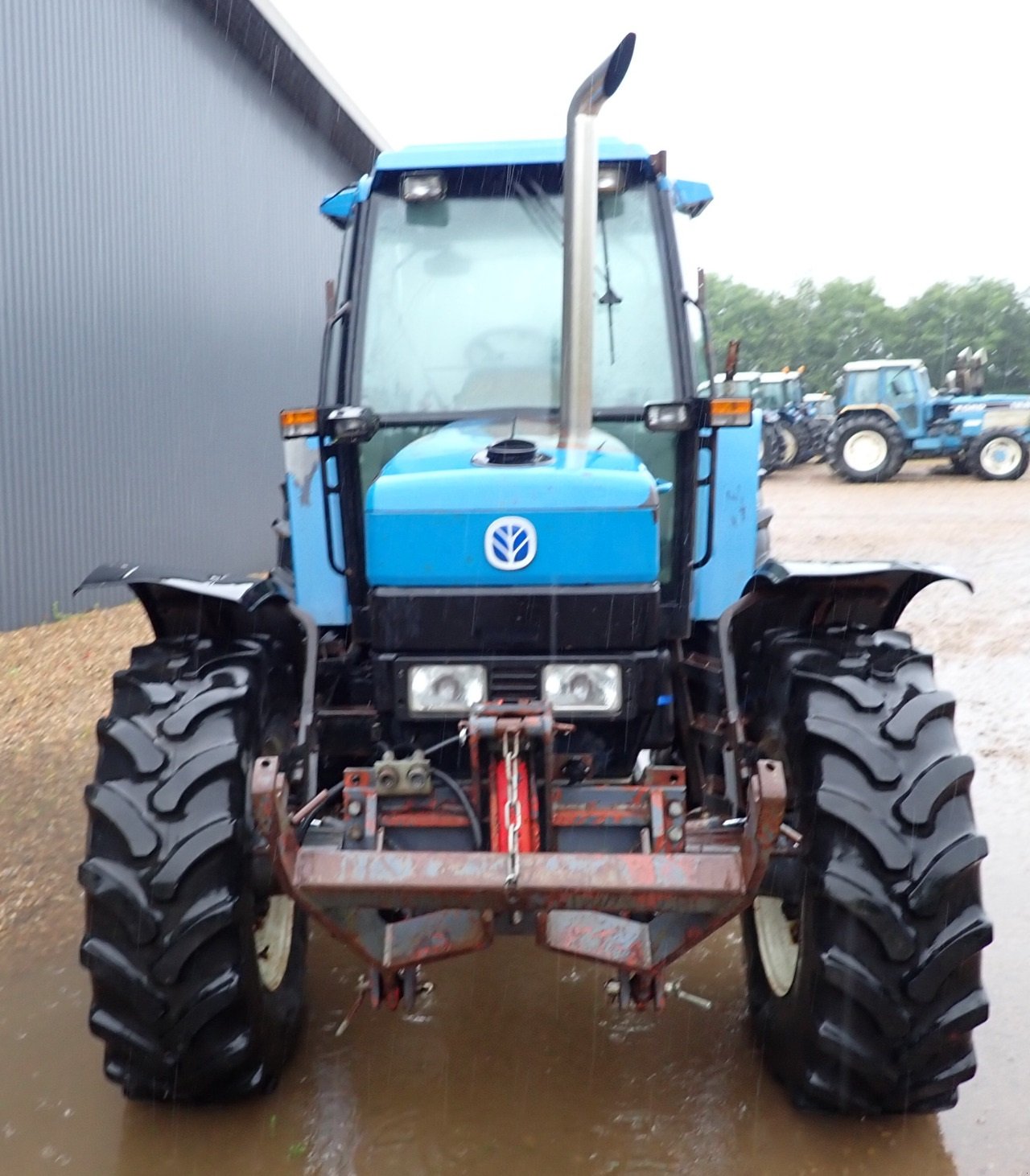 Traktor des Typs New Holland 7840, Gebrauchtmaschine in Viborg (Bild 3)