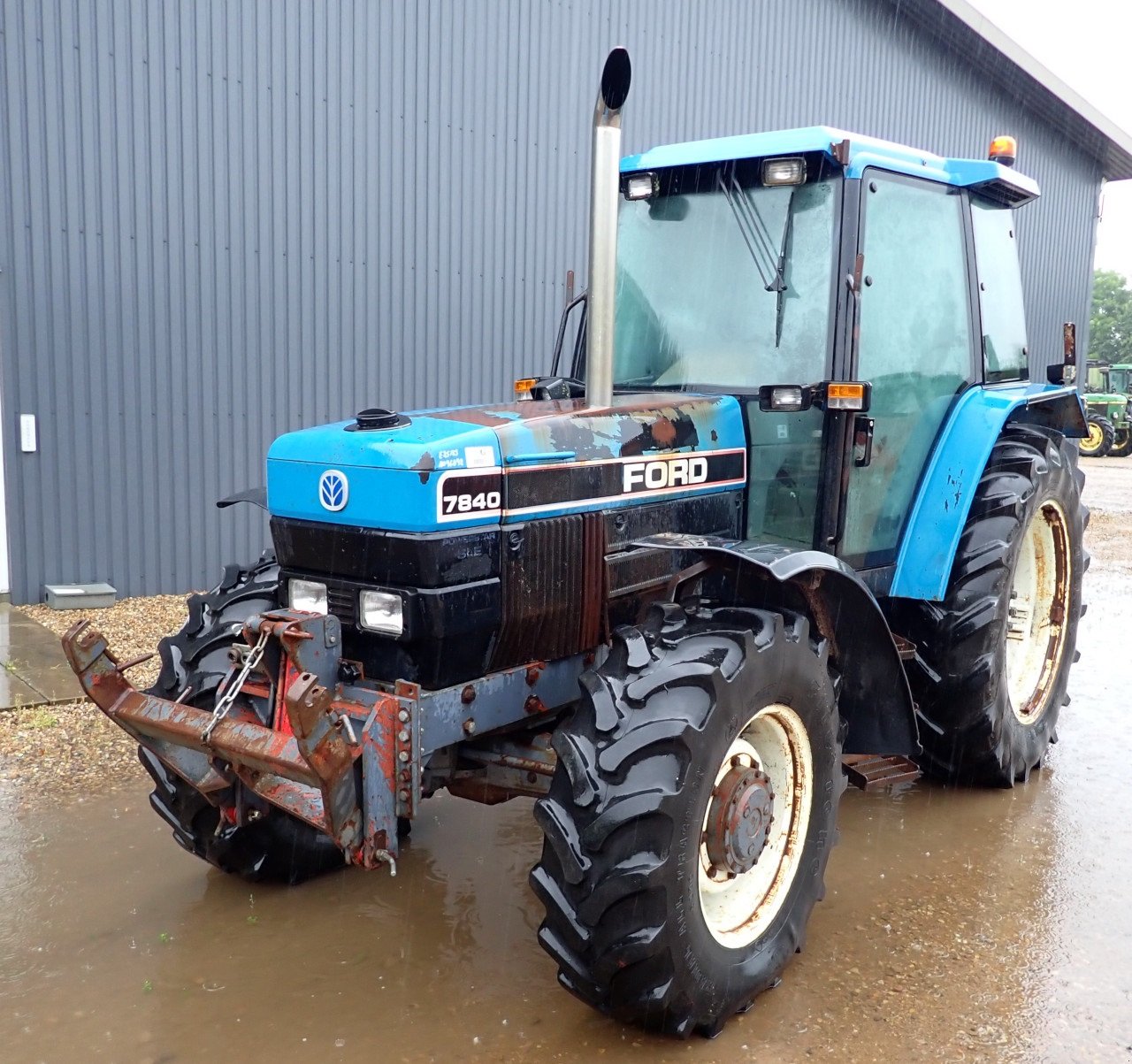 Traktor des Typs New Holland 7840, Gebrauchtmaschine in Viborg (Bild 2)