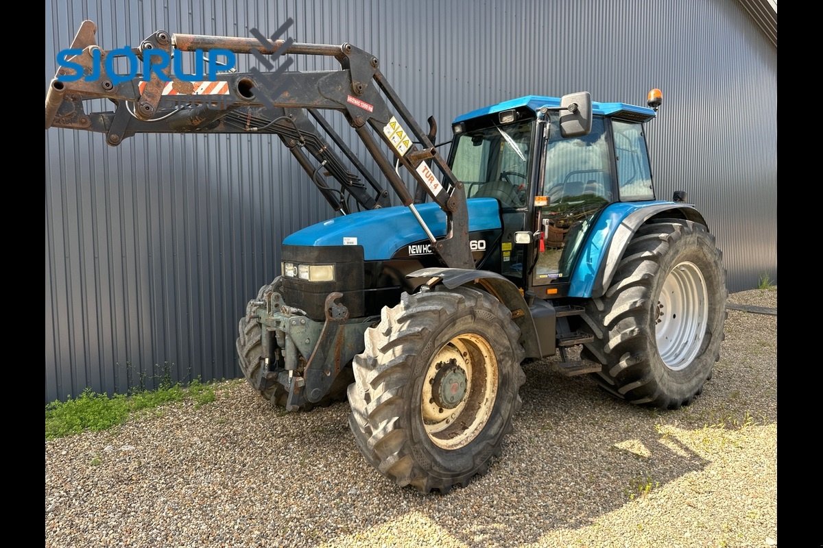 Traktor Türe ait New Holland 8160, Gebrauchtmaschine içinde Viborg (resim 1)