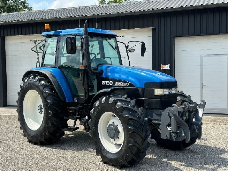 Traktor Türe ait New Holland 8160, Gebrauchtmaschine içinde Linde (dr) (resim 1)