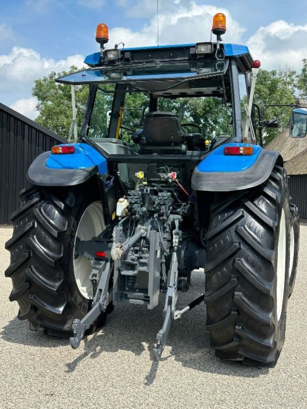 Traktor des Typs New Holland 8160, Gebrauchtmaschine in Linde (dr) (Bild 4)