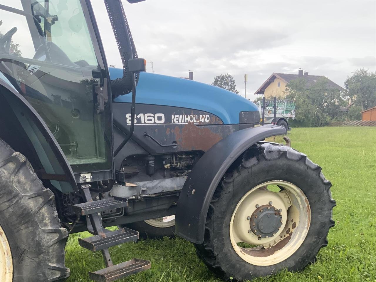 Traktor du type New Holland 8160, Gebrauchtmaschine en Ampfing (Photo 5)