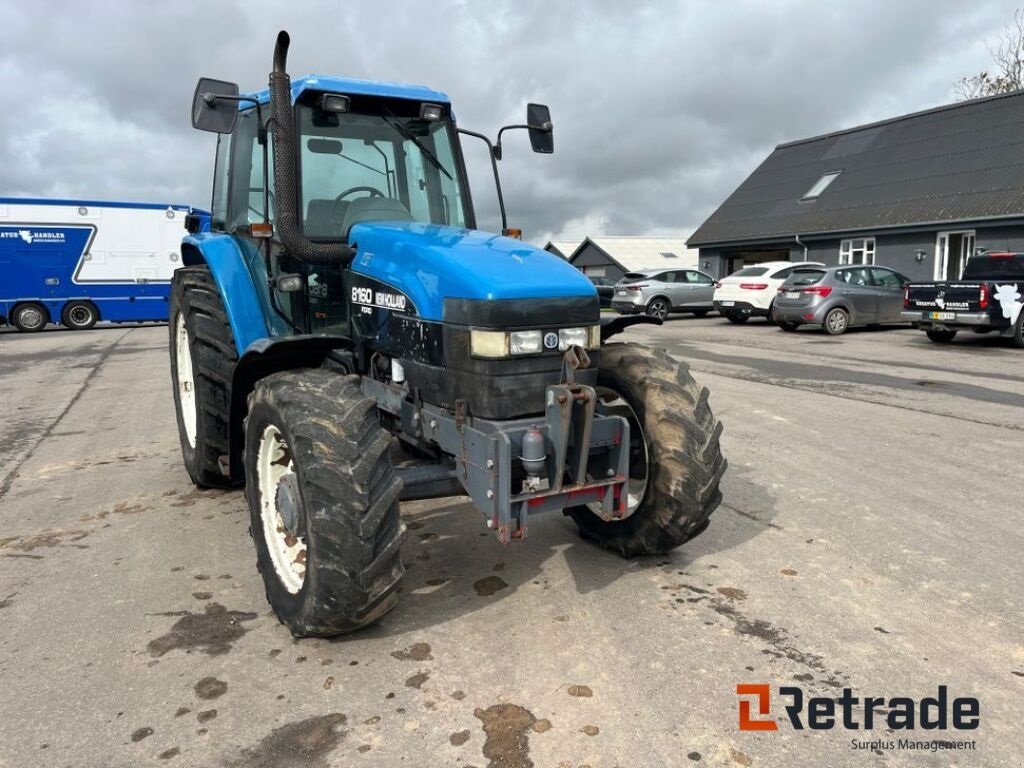 Traktor Türe ait New Holland 8160, Gebrauchtmaschine içinde Rødovre (resim 3)