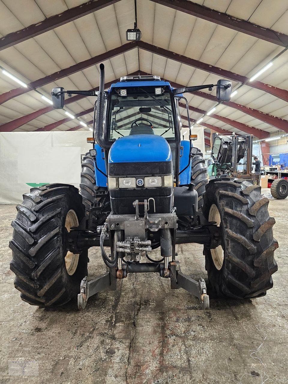 Traktor typu New Holland 8160, Gebrauchtmaschine w Pragsdorf (Zdjęcie 4)