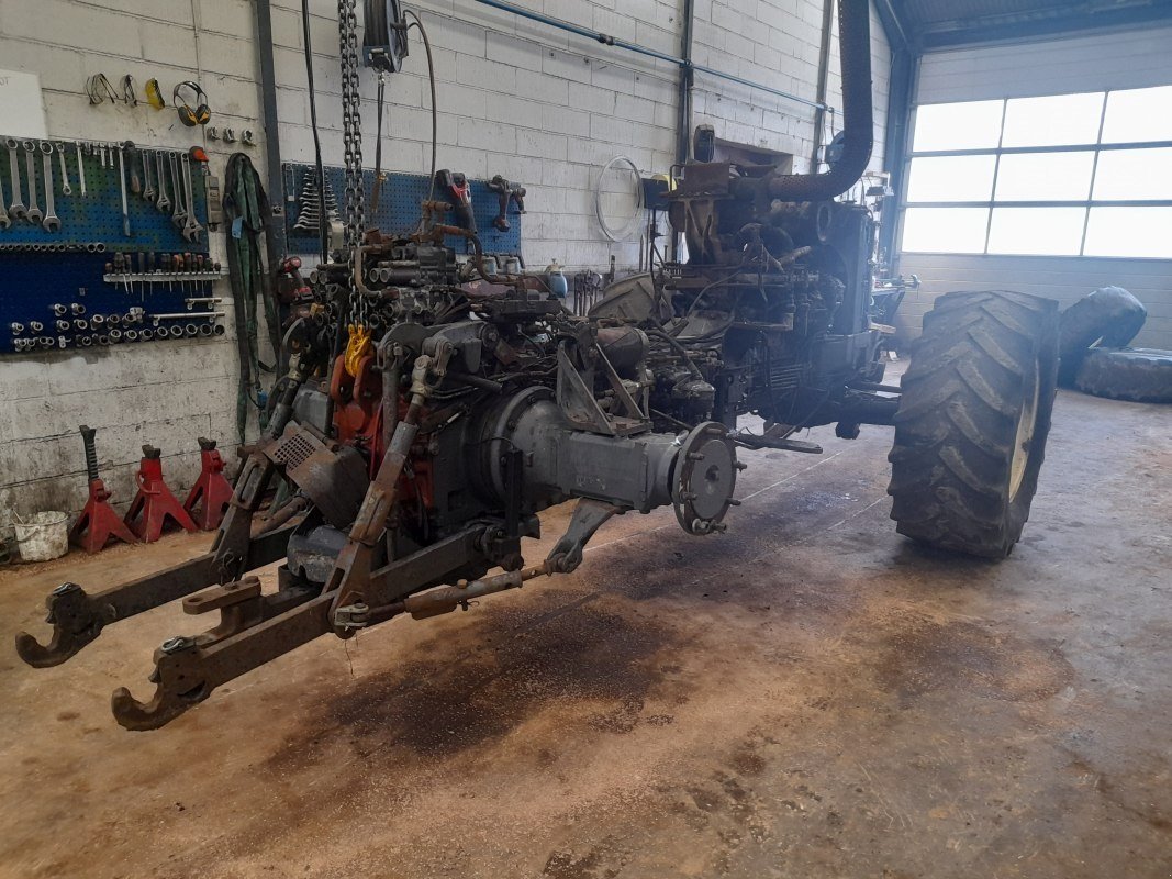 Traktor tipa New Holland 8360, Gebrauchtmaschine u Viborg (Slika 4)