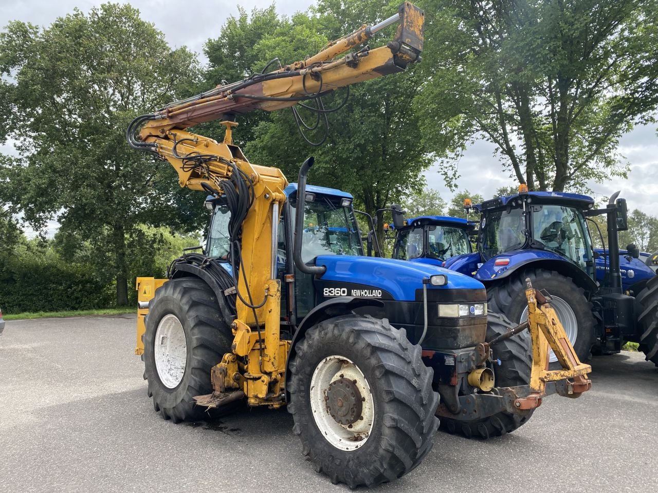 Traktor du type New Holland 8360, Gebrauchtmaschine en Heerenveen (Photo 2)