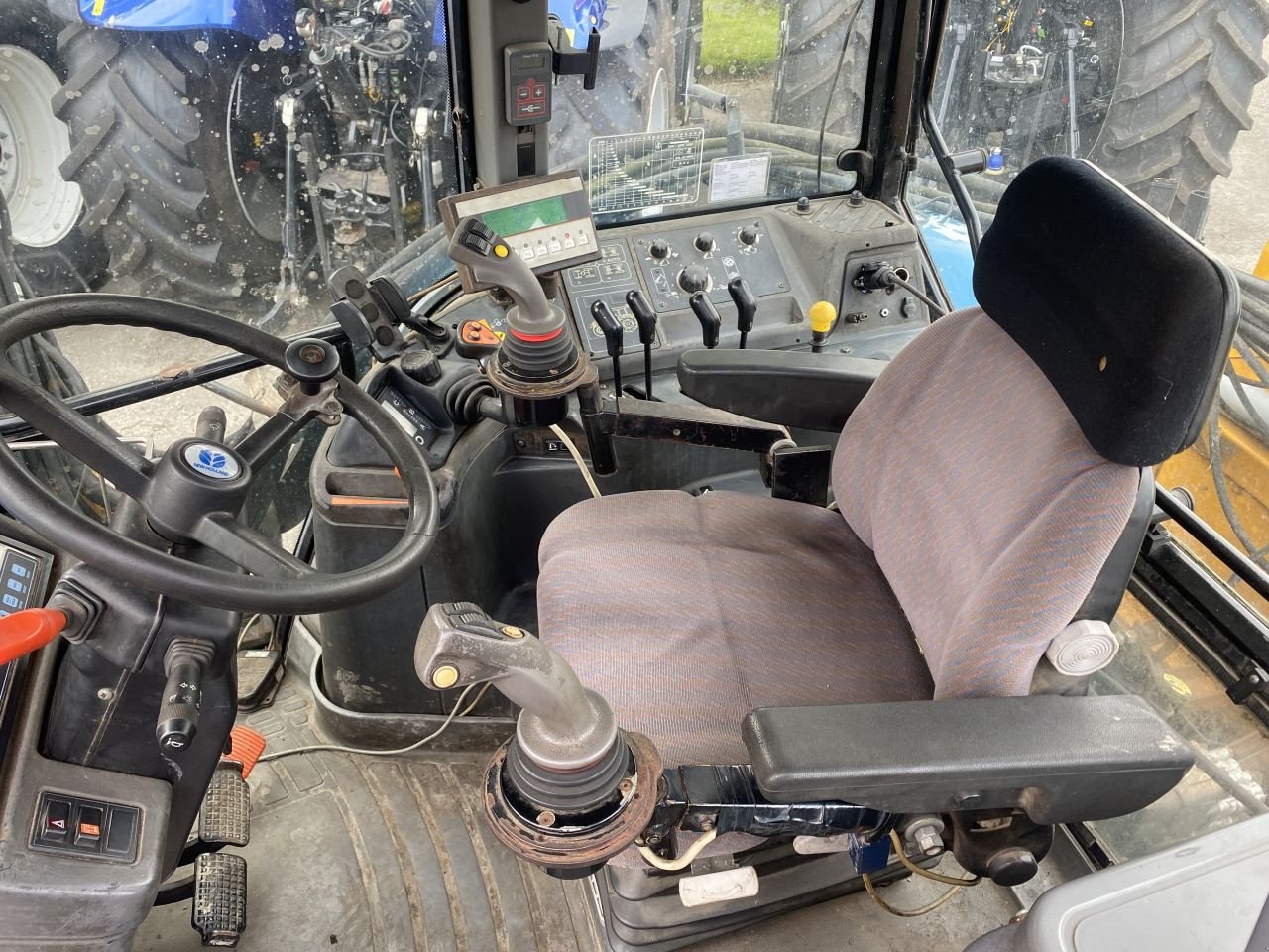 Traktor tipa New Holland 8360, Gebrauchtmaschine u Heerenveen (Slika 9)