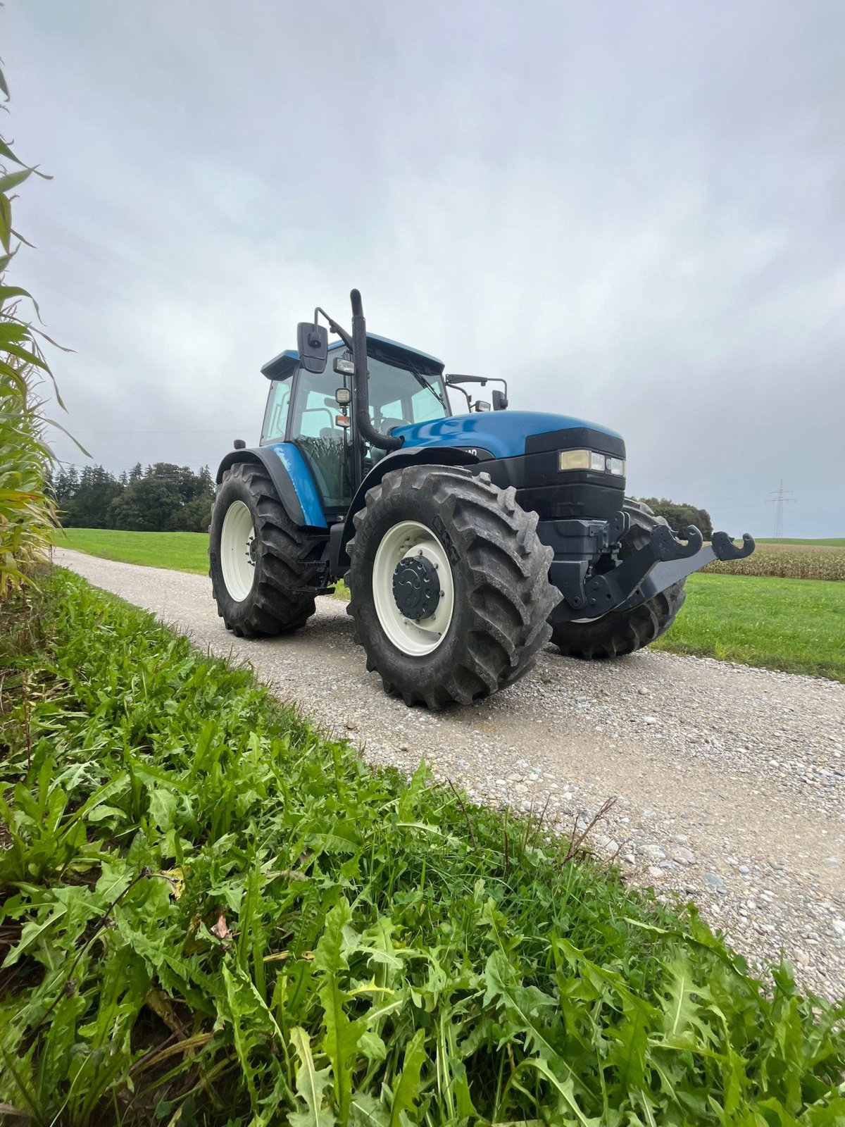 Traktor of the type New Holland 8360, Gebrauchtmaschine in Obing (Picture 1)