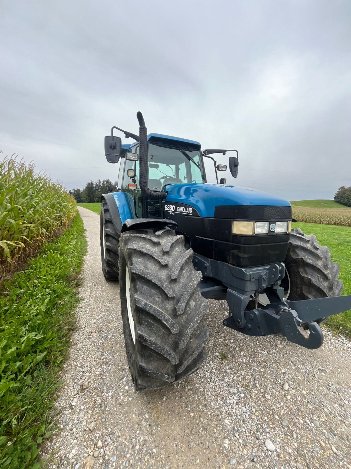 Traktor of the type New Holland 8360, Gebrauchtmaschine in Obing (Picture 2)