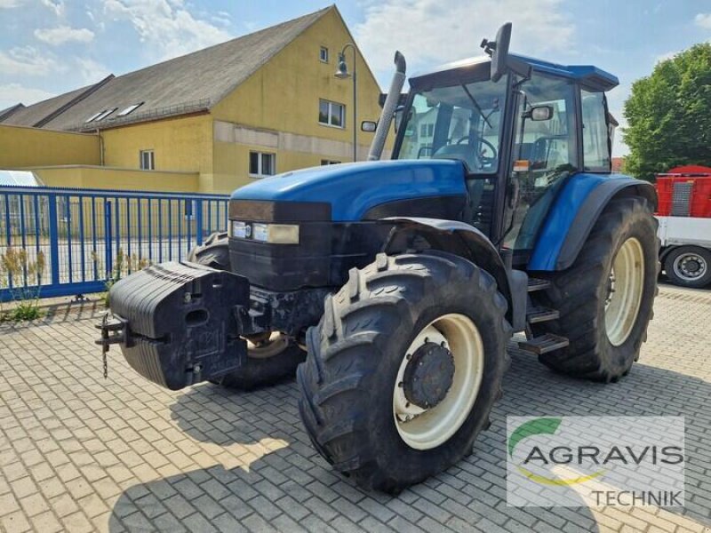 Traktor of the type New Holland 8560 ALLRAD, Gebrauchtmaschine in Grimma